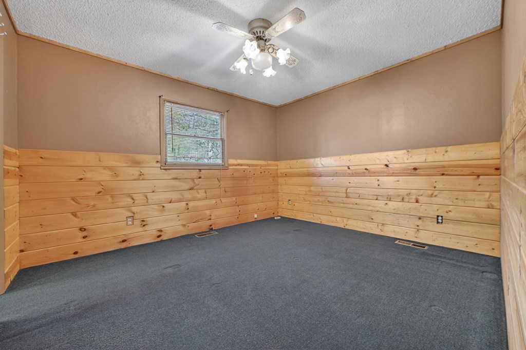 111 Candlewood Lane Property Photo 54