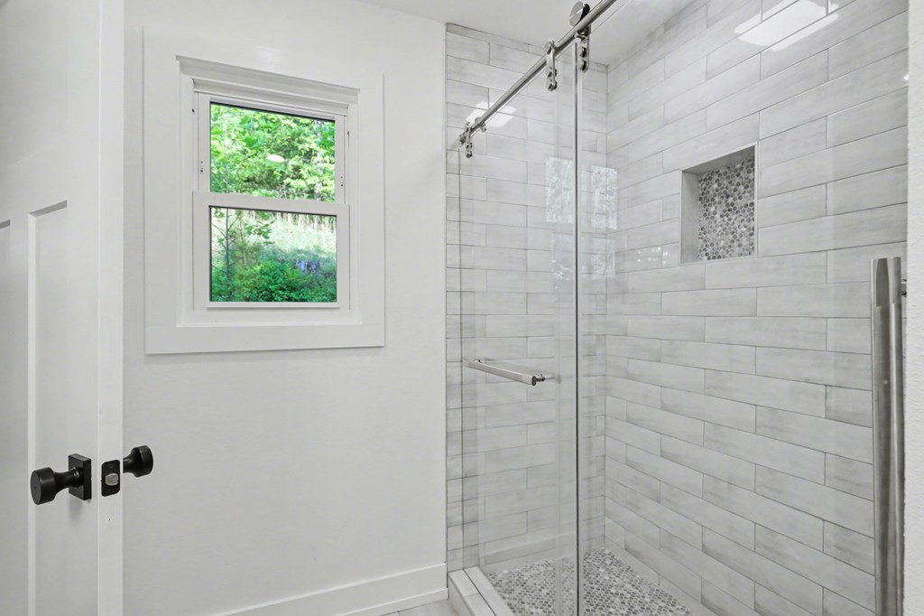 233 Bradshaw Road Property Photo 19