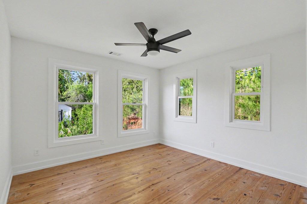233 Bradshaw Road Property Photo 30