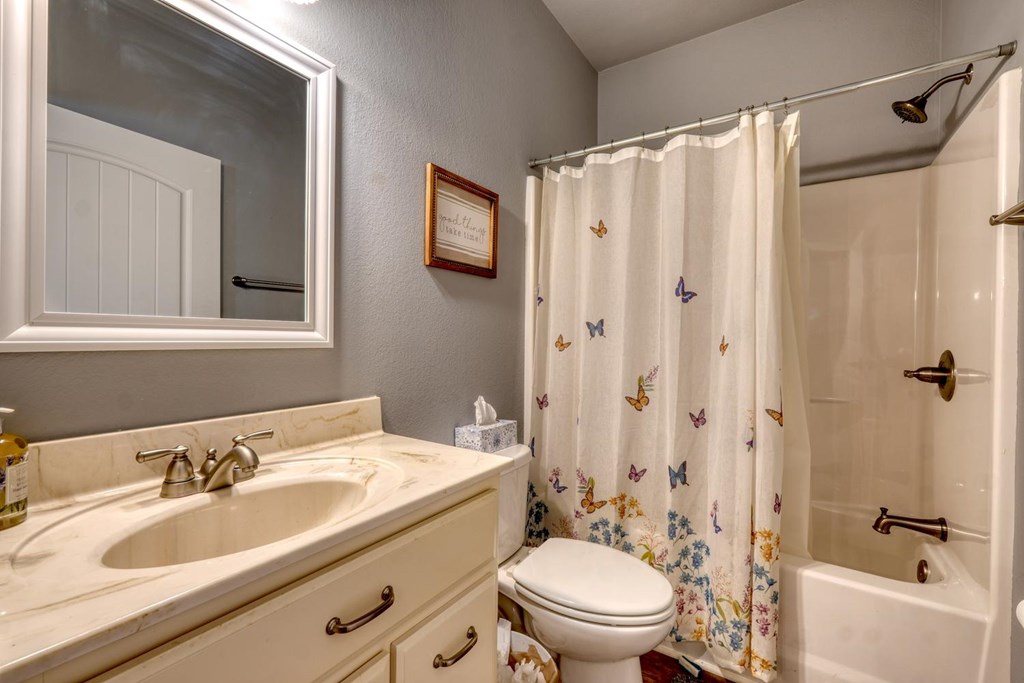 110 Hampton Road Property Photo 17