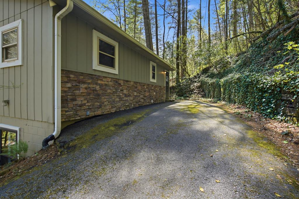 15 Salmon Road Property Photo 7