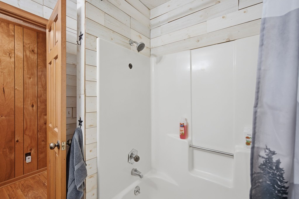15 Salmon Road Property Photo 23