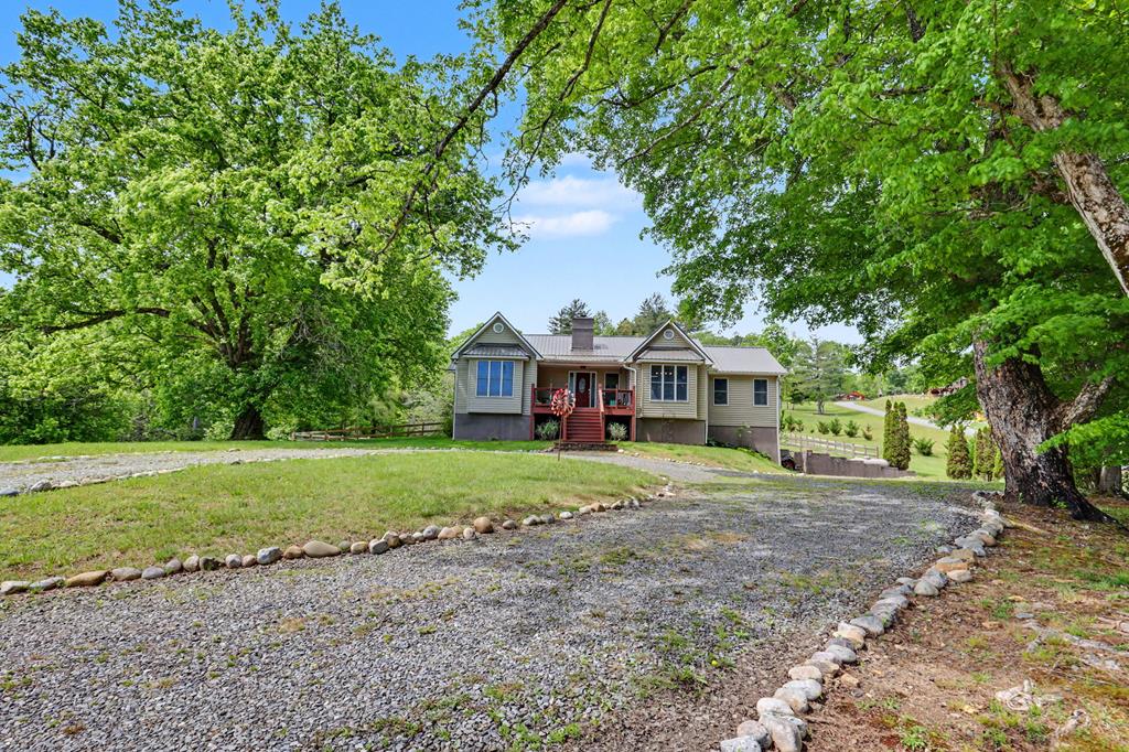 12 Chastain Road Property Photo 1