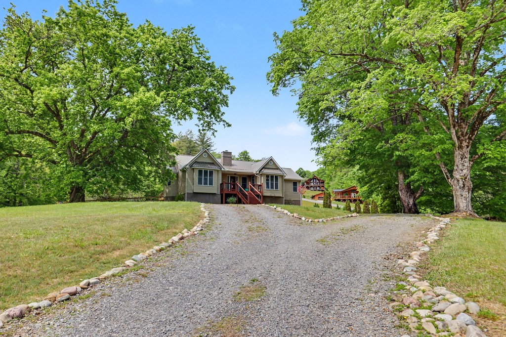 12 Chastain Road Property Photo 2