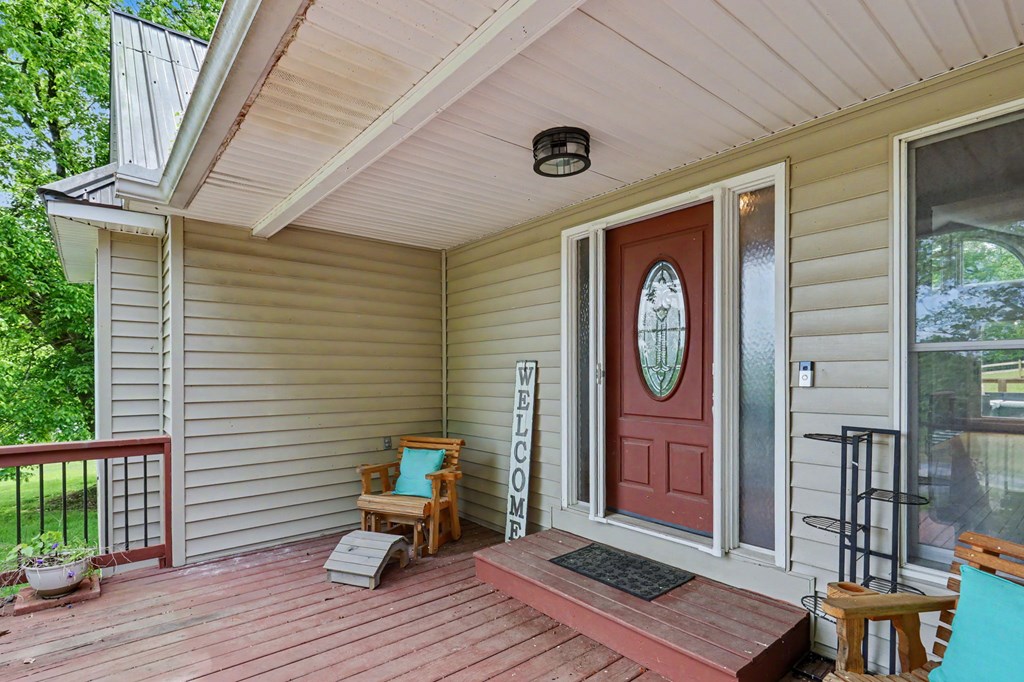 12 Chastain Road Property Photo 4