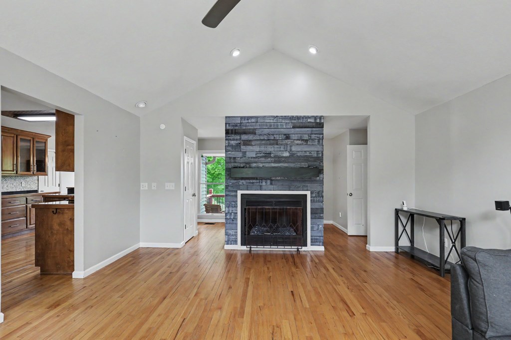 12 Chastain Road Property Photo 17