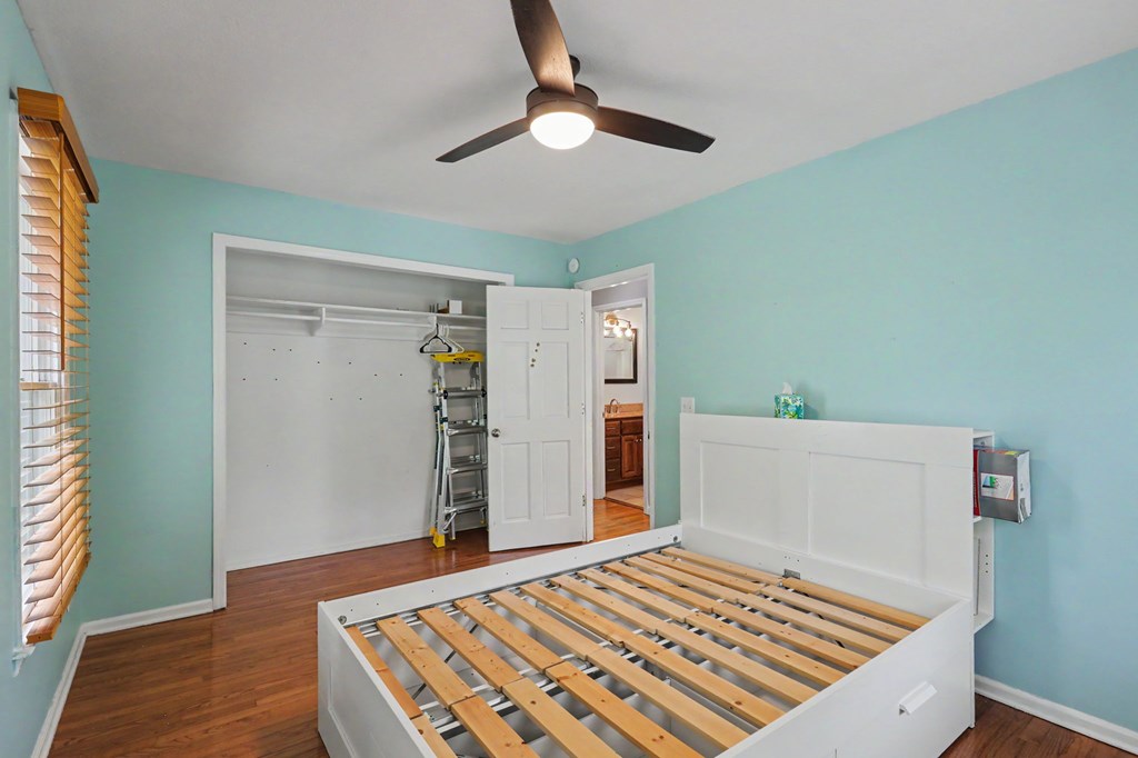 12 Chastain Road Property Photo 22