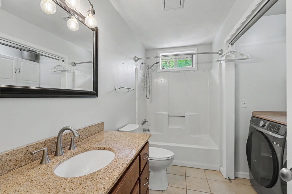 12 Chastain Road Property Photo 23
