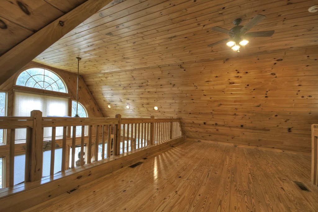 324 Cooper Creek Drive Property Photo 22