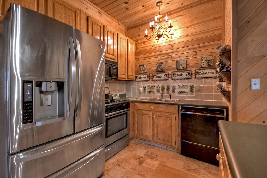 324 Cooper Creek Drive Property Photo 29