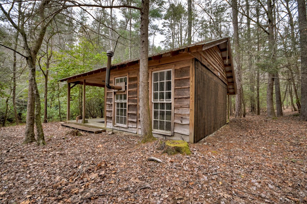 324 Cooper Creek Drive Property Photo 43