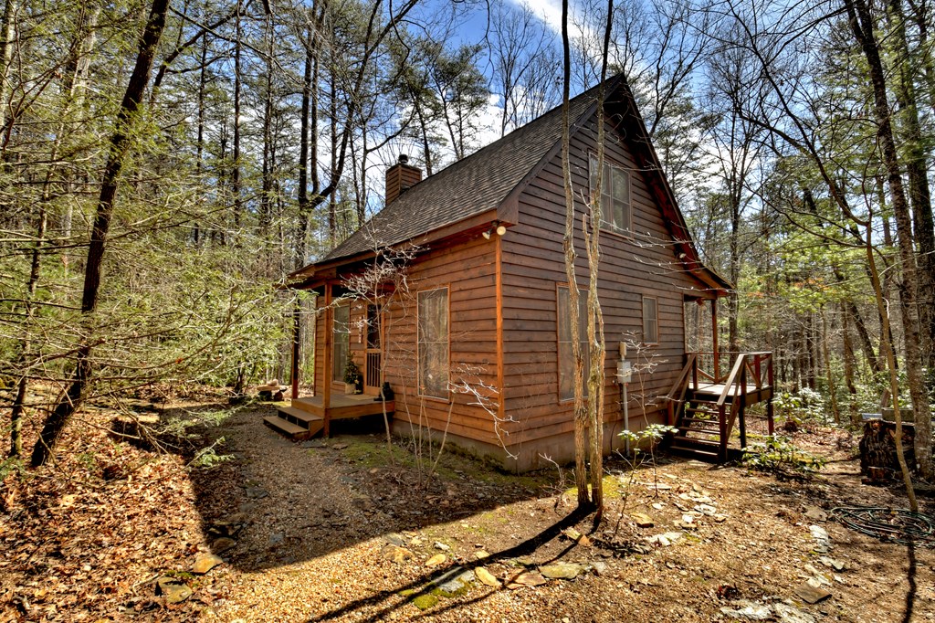 331 Chestnut Gap Road Property Photo 17