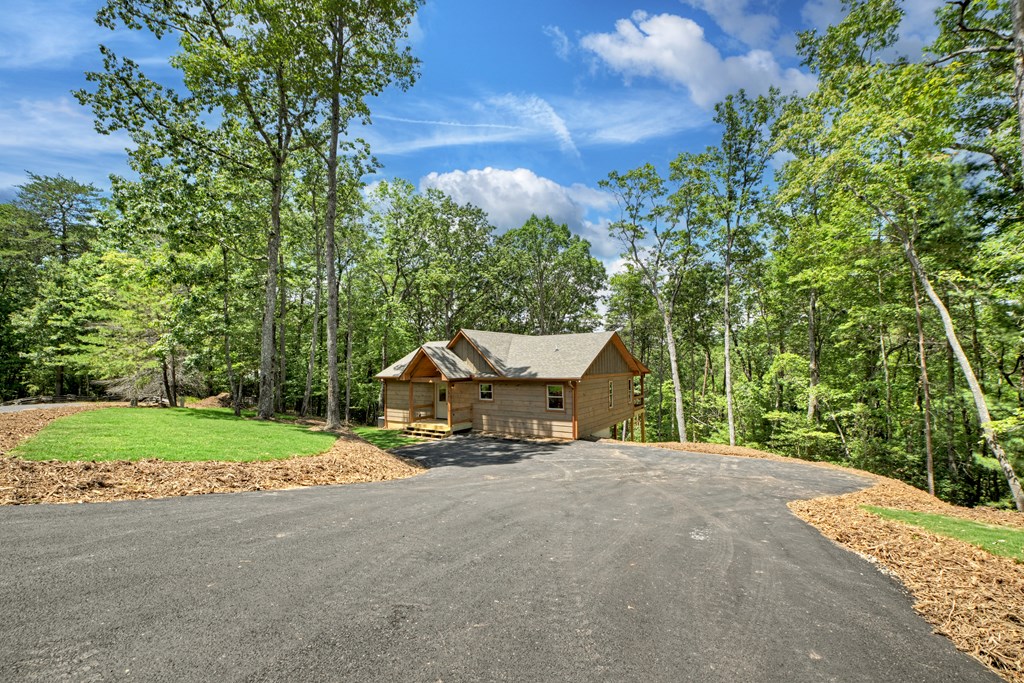 58 Whitetail Holw Property Photo 2