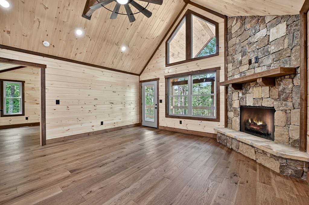 58 Whitetail Holw Property Photo 9