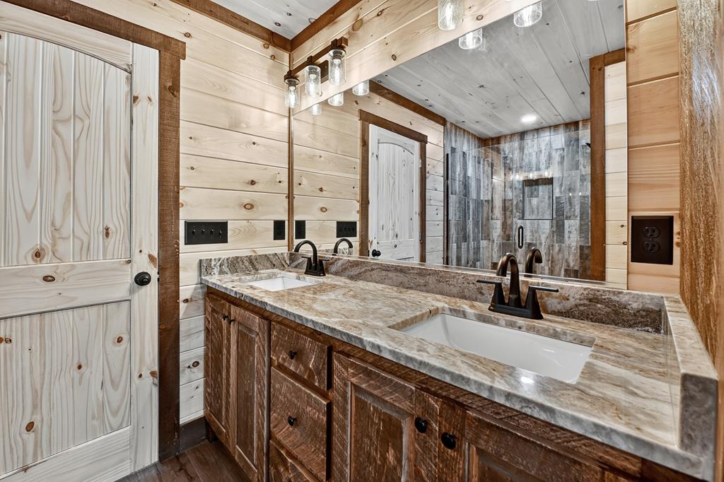 58 Whitetail Holw Property Photo 24