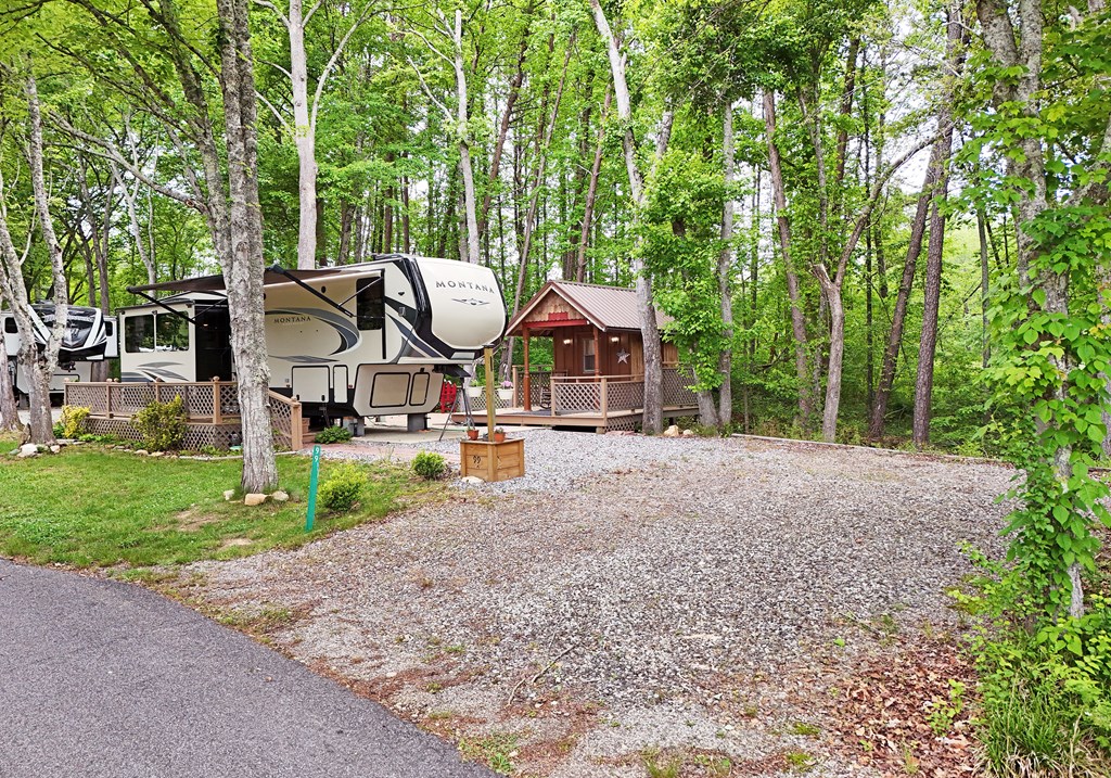 99 Moccasin Lane Property Photo 11