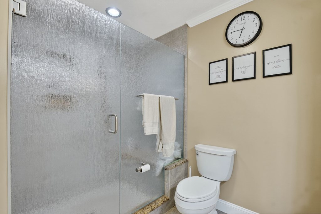 334 Belaire Drive Property Photo 21