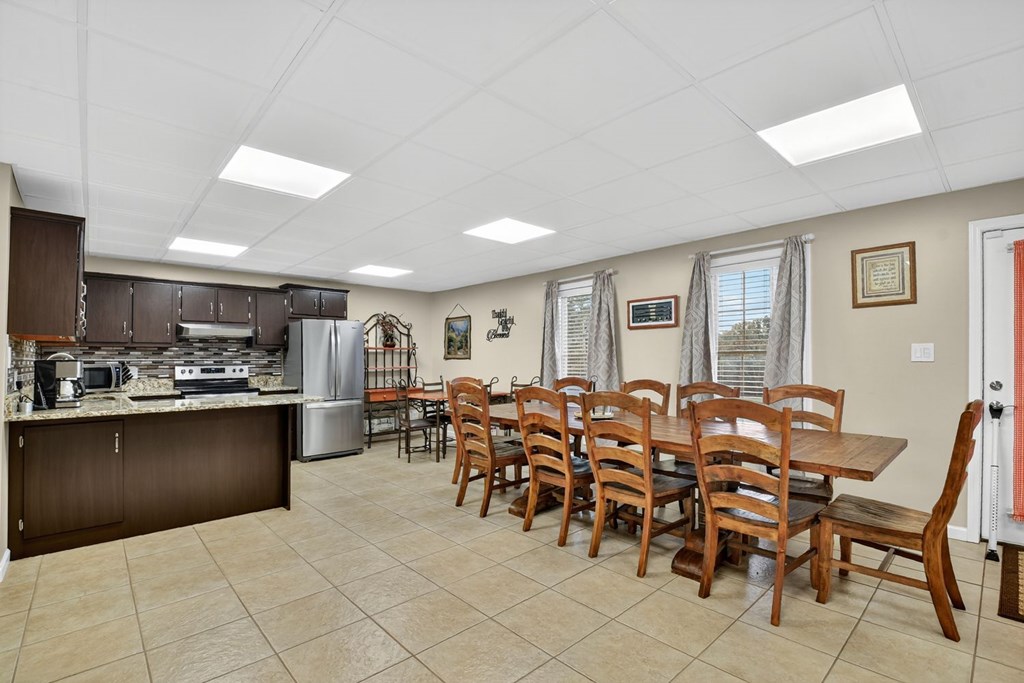 334 Belaire Drive Property Photo 29