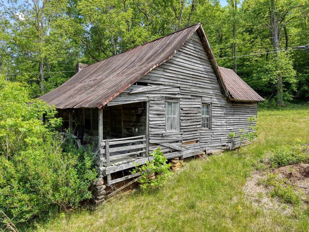 4706 Swallows Creek Road Property Photo 26