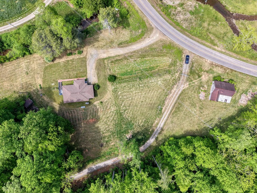 4706 Swallows Creek Road Property Photo 29