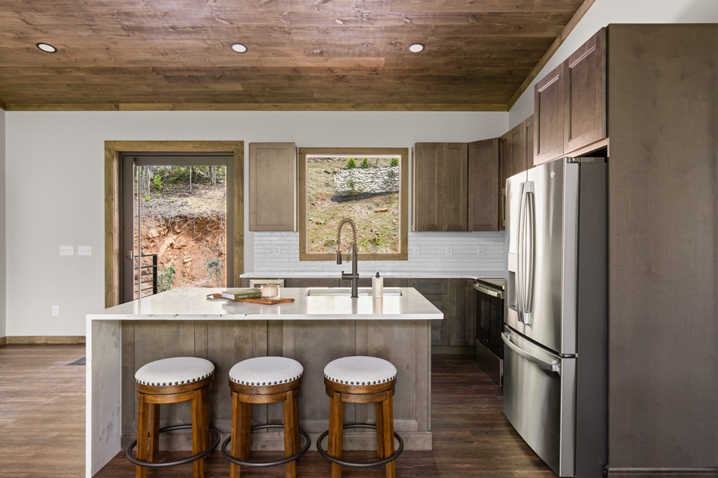 148 Brookwood Drive Property Photo 21
