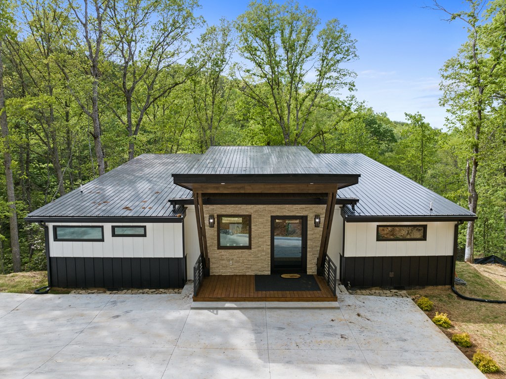 148 Brookwood Drive Property Photo 44