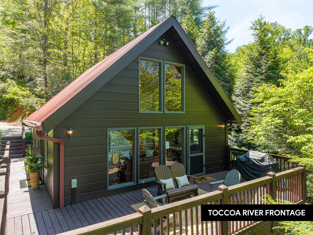 145 Rocky Top Road Property Photo 1