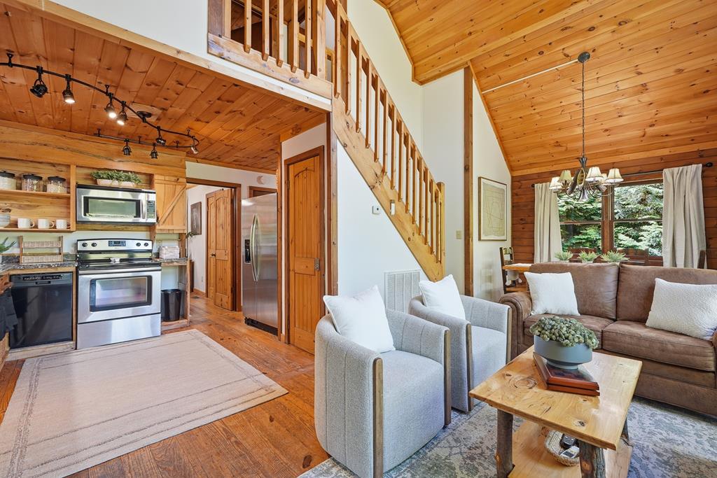 145 Rocky Top Road Property Photo 10