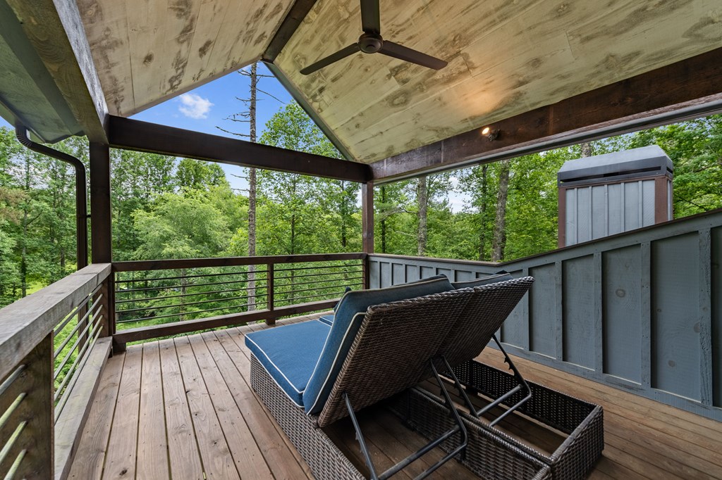 215 Twin Creeks Property Photo 32