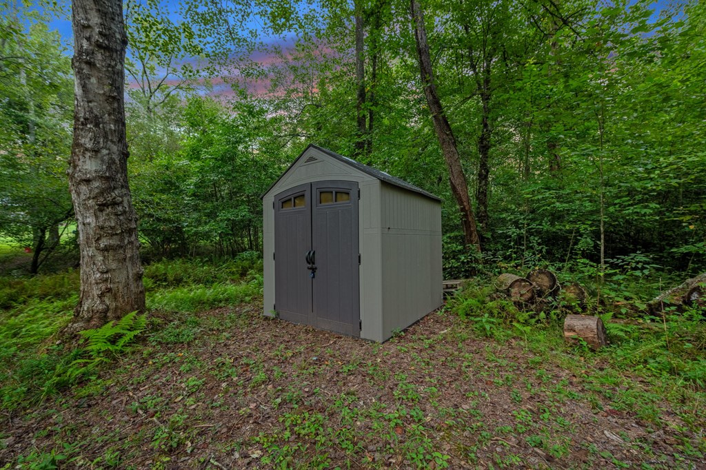 215 Twin Creeks Property Photo 49