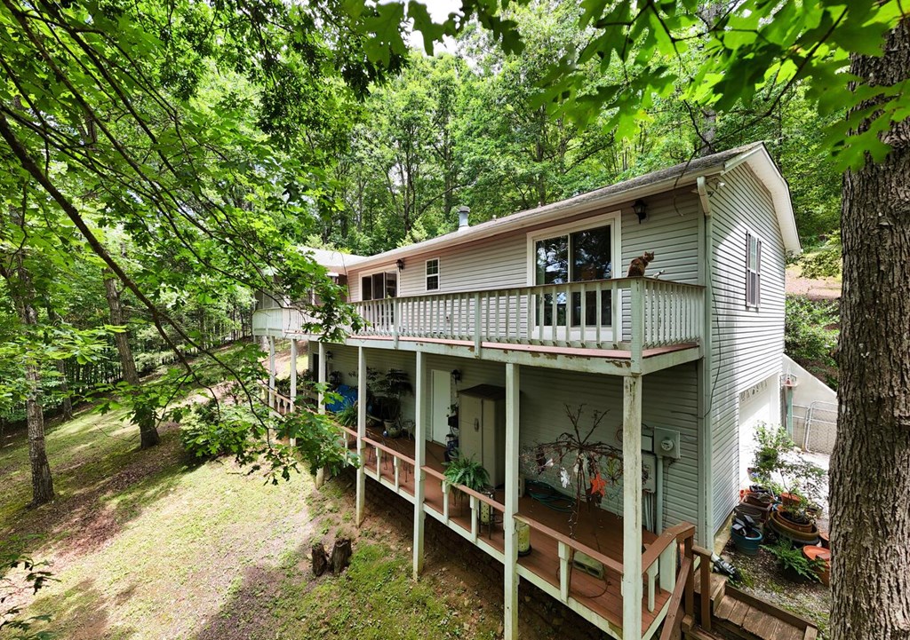 171 Mountain Top Road Property Photo 9