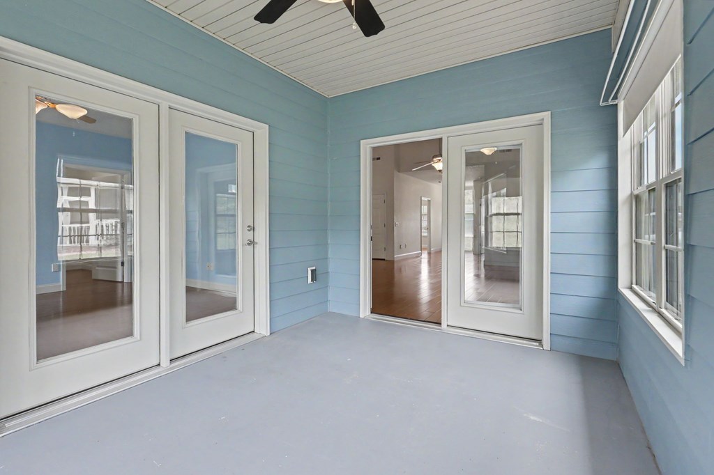 47 Riverwalk Circle Property Photo 11