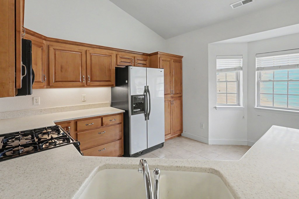 47 Riverwalk Circle Property Photo 15