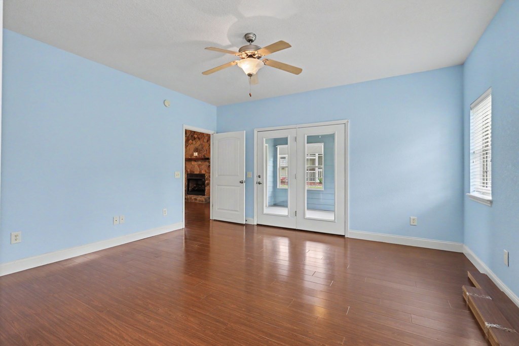 47 Riverwalk Circle Property Photo 26