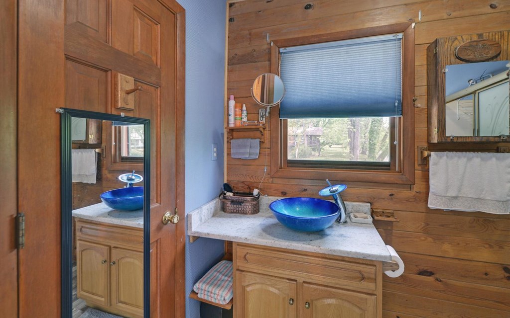 440 Beaver Ridge Road Property Photo 16
