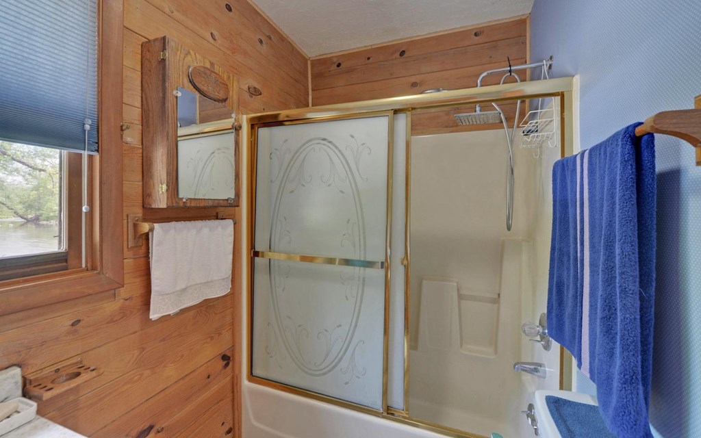 440 Beaver Ridge Road Property Photo 17