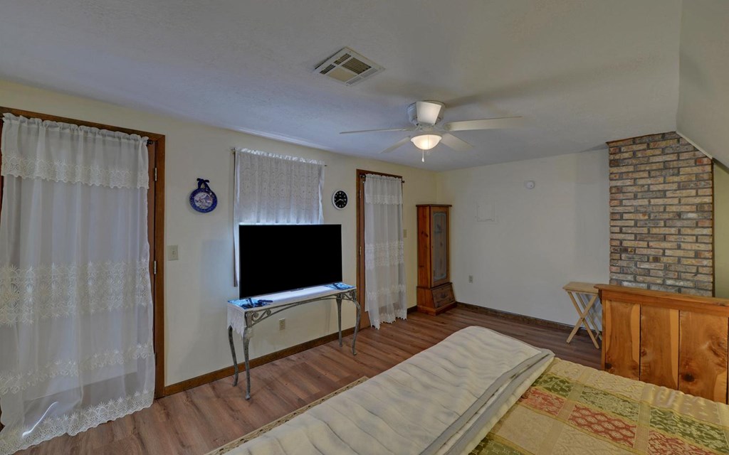 440 Beaver Ridge Road Property Photo 20