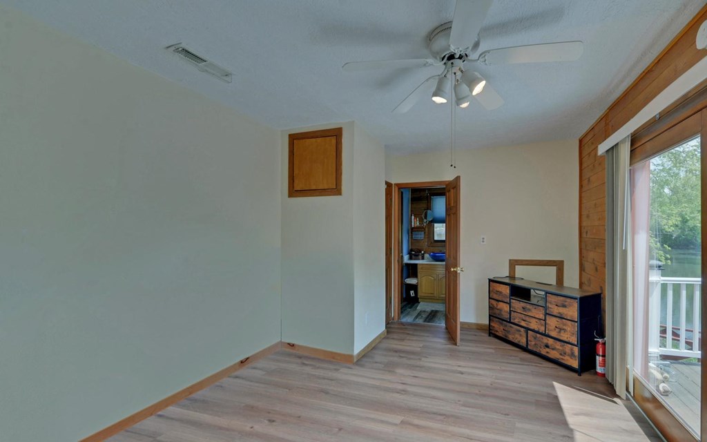440 Beaver Ridge Road Property Photo 29