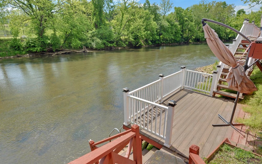 440 Beaver Ridge Road Property Photo 39
