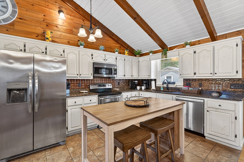 353 Sunrise Road Property Photo 13