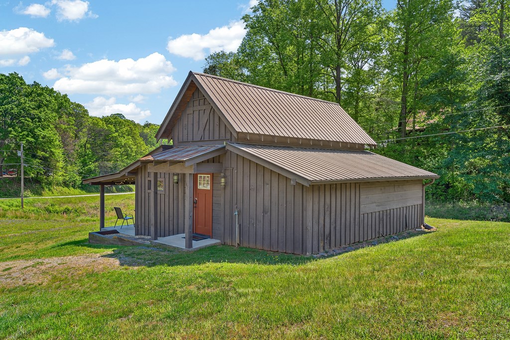 353 Sunrise Road Property Photo 42