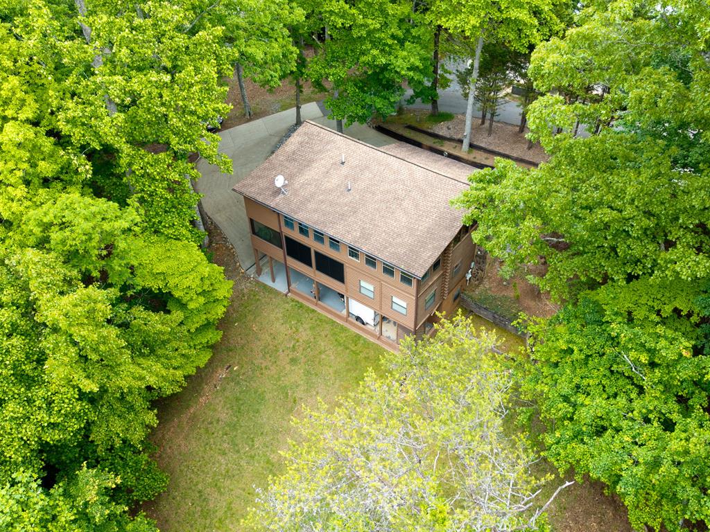 219 Lakeview Dr Property Photo 16