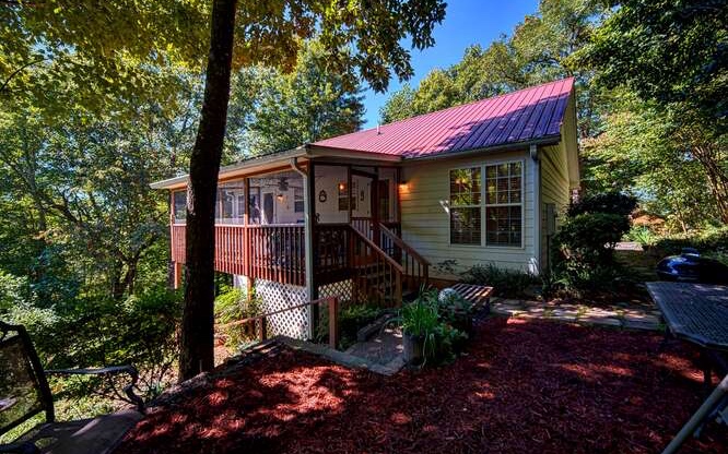2532 Hunter Road Property Photo 3