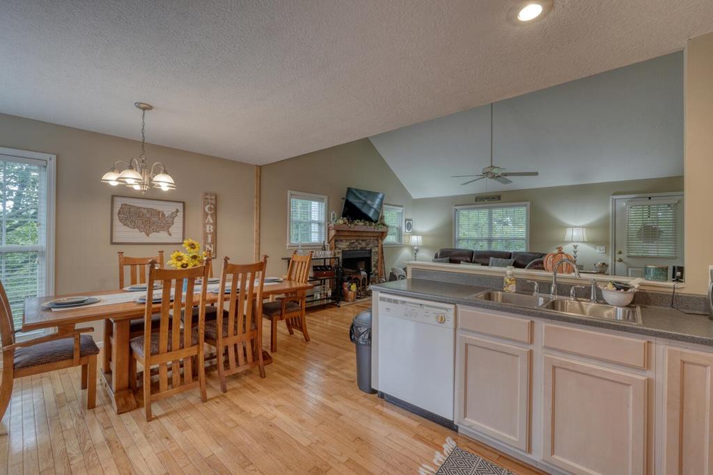 2532 Hunter Road Property Photo 17