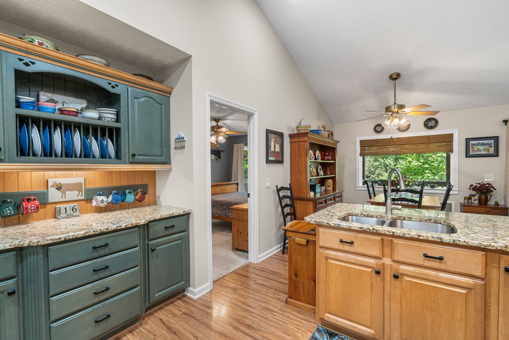 450 Longview Drive Property Photo 18