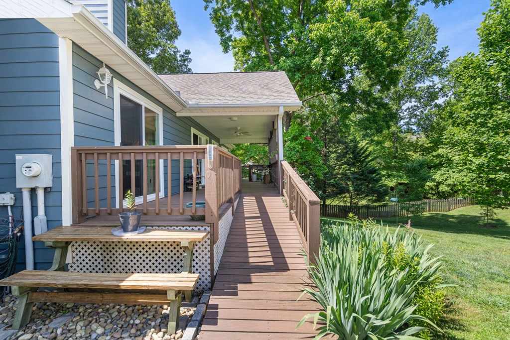 450 Longview Drive Property Photo 42