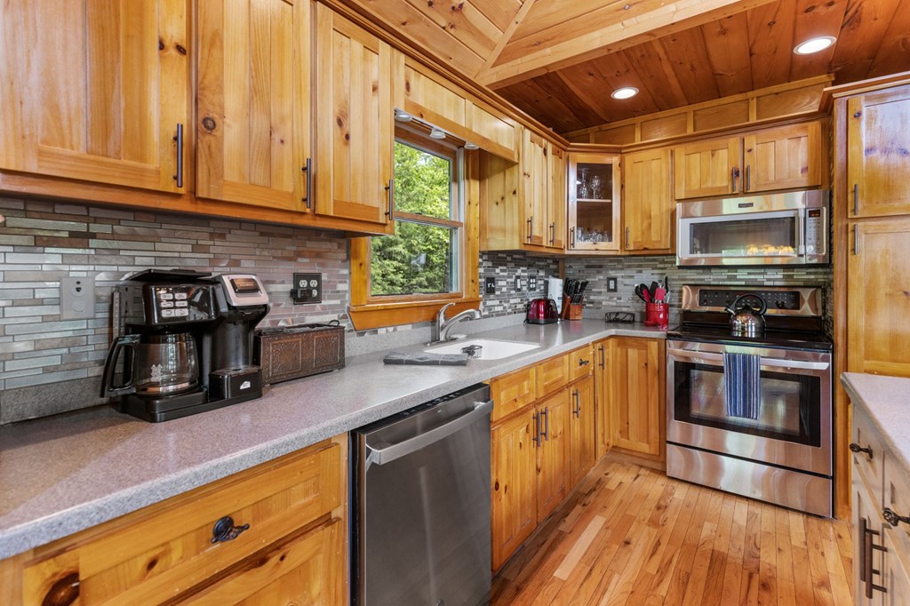 98 Toccoa Overlook Drive Property Photo 13