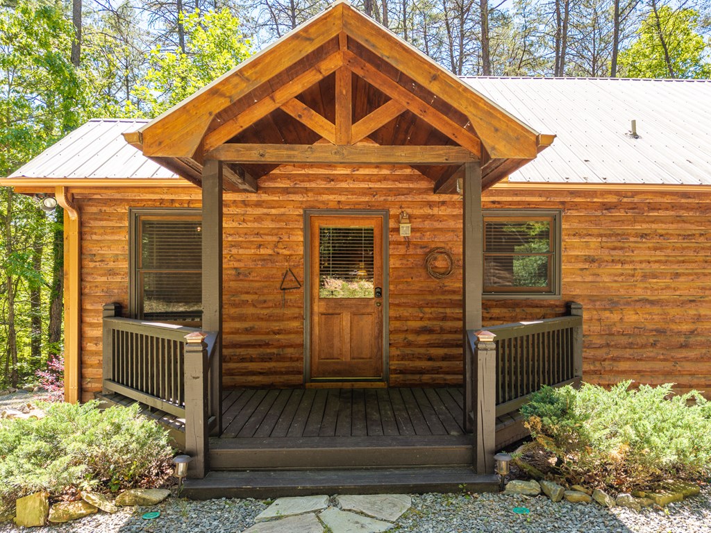284 The Woods Road Property Photo 45