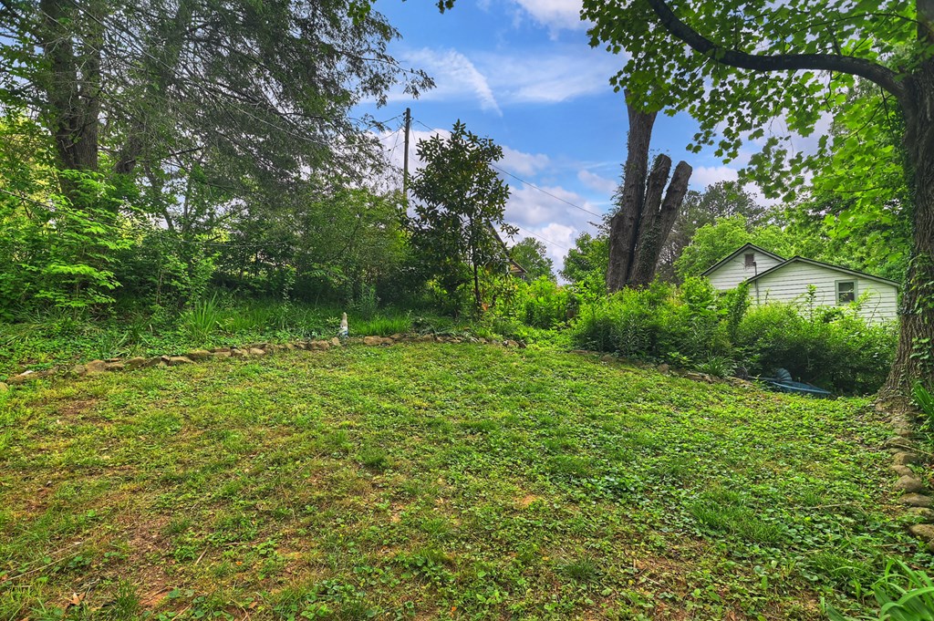 142 First Street Property Photo 8