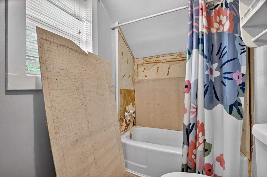 142 First Street Property Photo 23